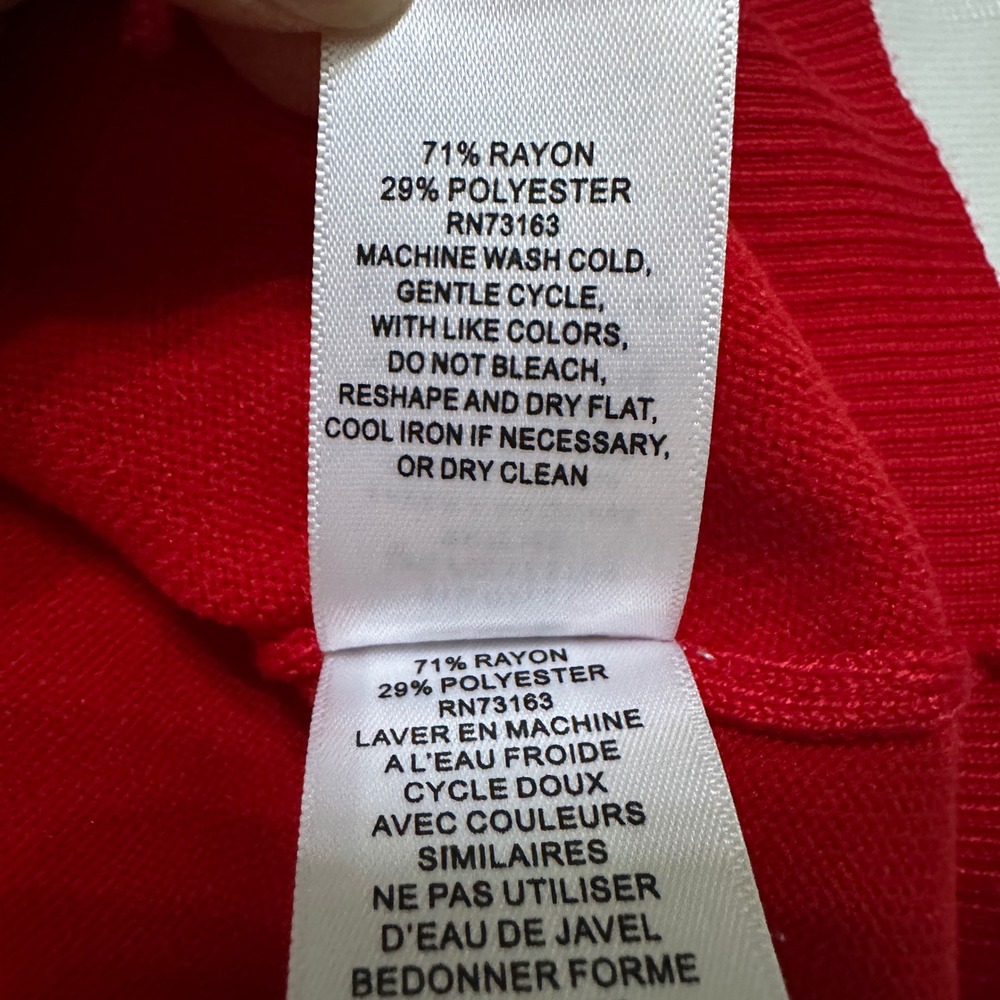Cable & Gauge Cardigan Sweater Button Front M Red Heart Embossed Preppy Office - Picture 7 of 10